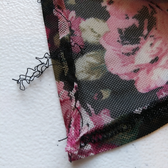 *DONATED NO LONGER AVAILABLE* LAST CHANCE! Black Floral Sheer Kimono/ Cardigan - Picture 5 of 5